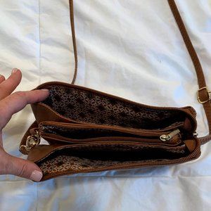 Brown multi-pocket cross body bag, like new